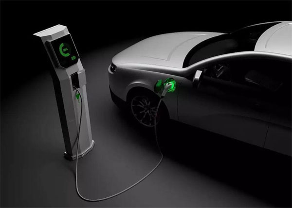 Az innováció vezet a jövőben: A SABIC PPO Anyagmegoldások felhatalmazzák az autóipar frissítését