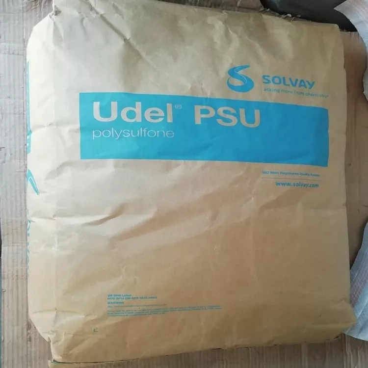 Udel psu üveg töltött